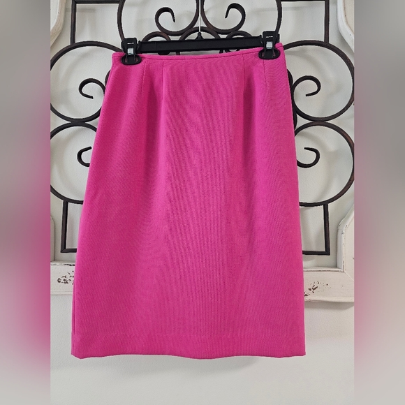 Beautiful Pink KASPER Suit (2 piece) Size 6 - Picture 6 of 9